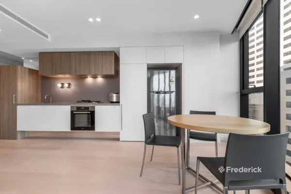 814/157 A'beckett Street (1/14)