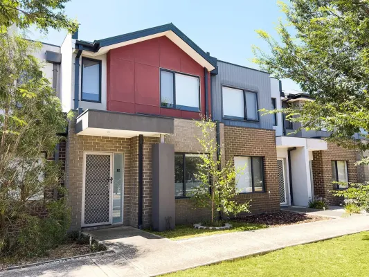 82 Baronial Way (1/19)