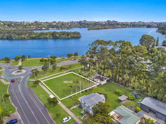 86 Wommin Bay Road (1/7)