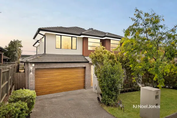 8A Clyde Street (1/17)