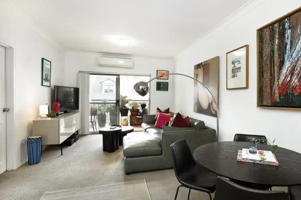 9/159 Princes Highway (1/9)