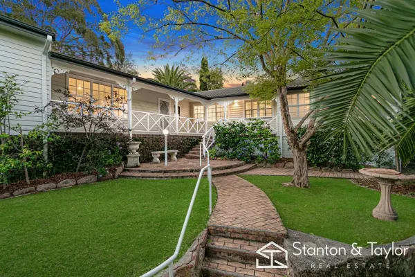 9 Alexandra Crescent (1/1)