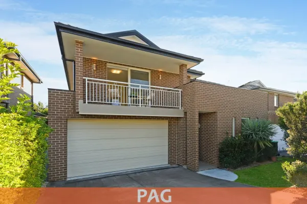 9 James Green Close (1/31)