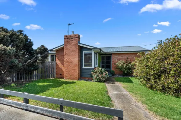 90 George Street (1/13)