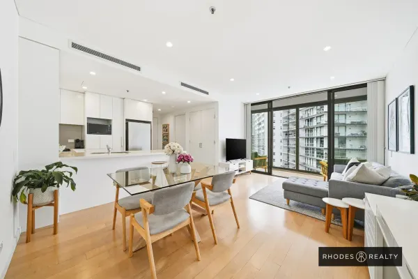 901/36 Shoreline Drive (1/10)
