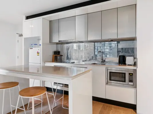 902/33 Rose Lane (1/12)