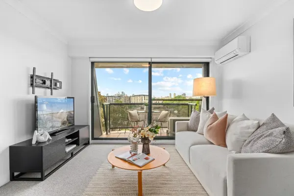 9707/177-219 Mitchell Road (1/15)