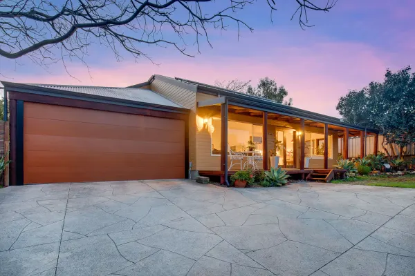 9a Instone Street (1/34)