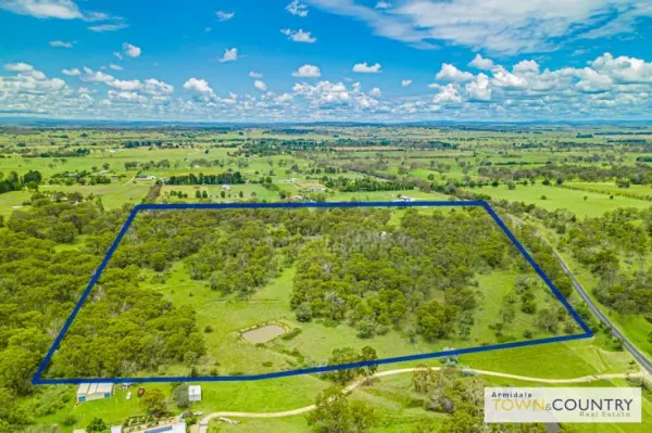Lot 13 Yellowbox Drive (1/15)