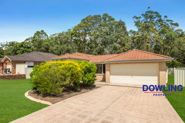 Medowie, NSW 2318 (1/17)