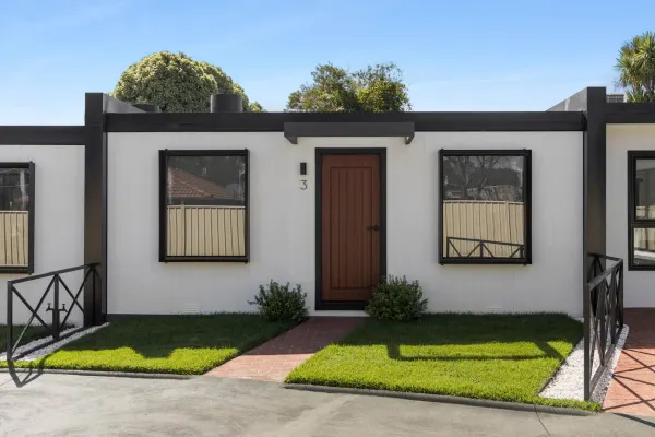Unit 3/31 Worcester Road (1/1)