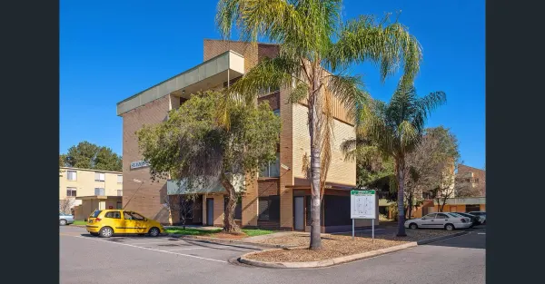 Unit 45/3 Noblet St (1/11)