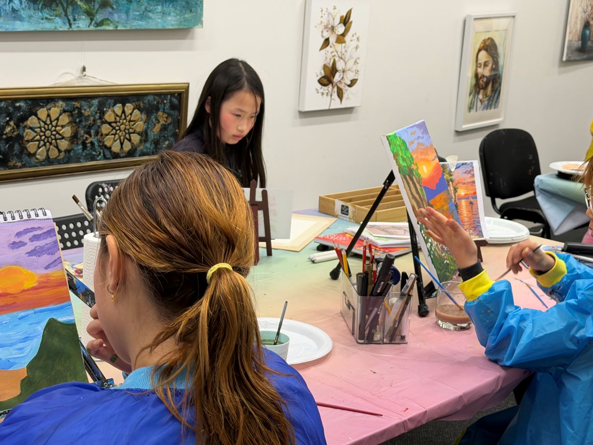 Term 4 Teens Art Classes in Ashwood - Image 4