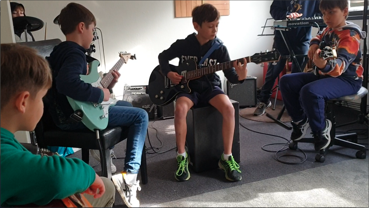 Creative Sounds School - 4
