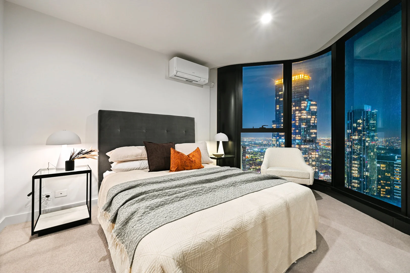 03/371 Little Lonsdale Street - Image 3