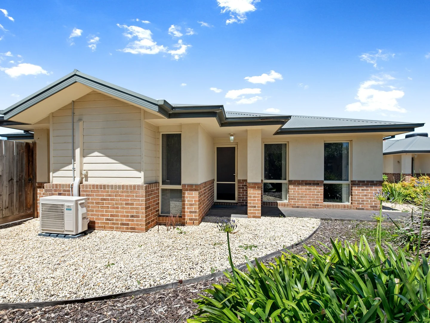 1/1 Nicholas Court (1/1)
