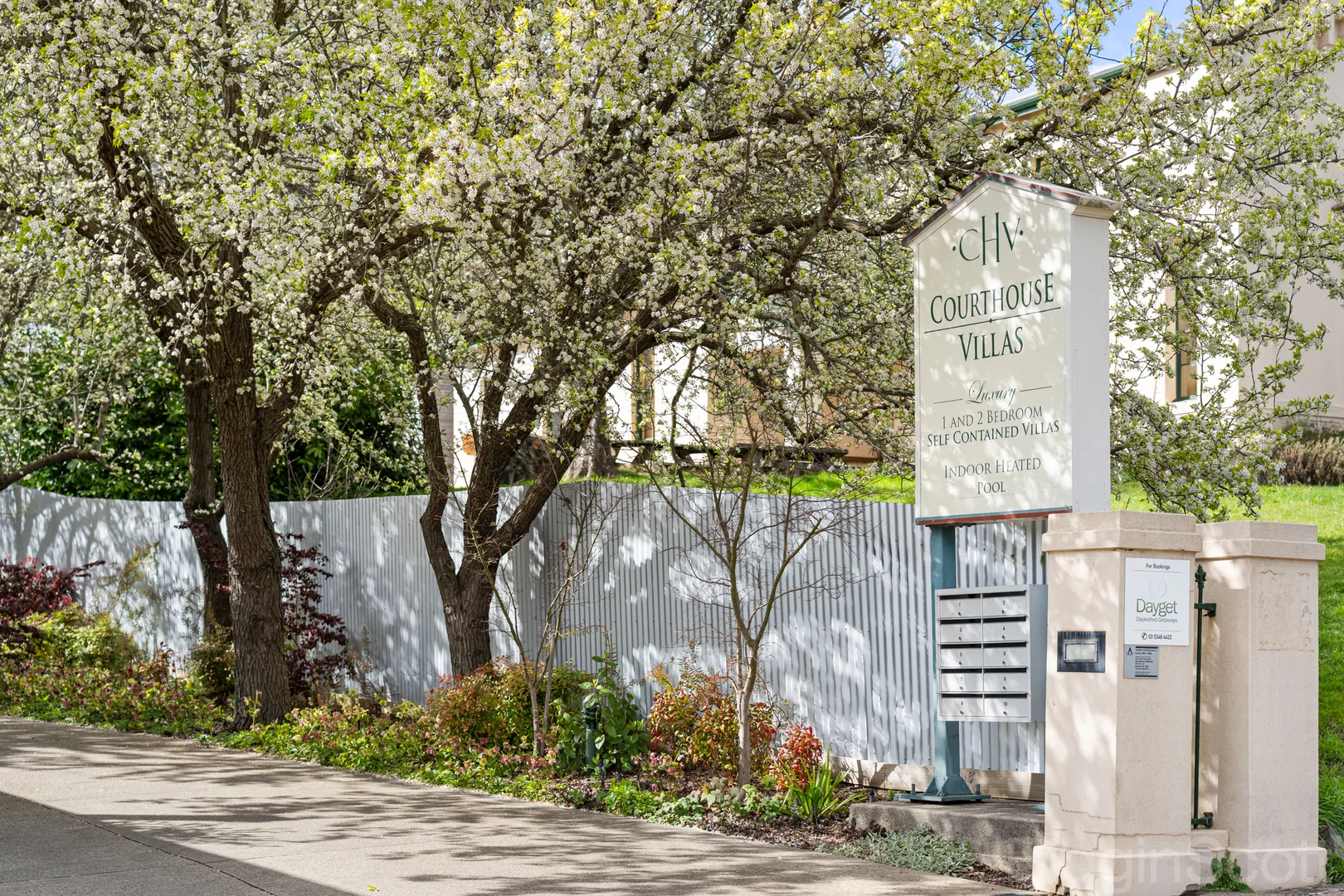 1/11 Camp Street - Image 2