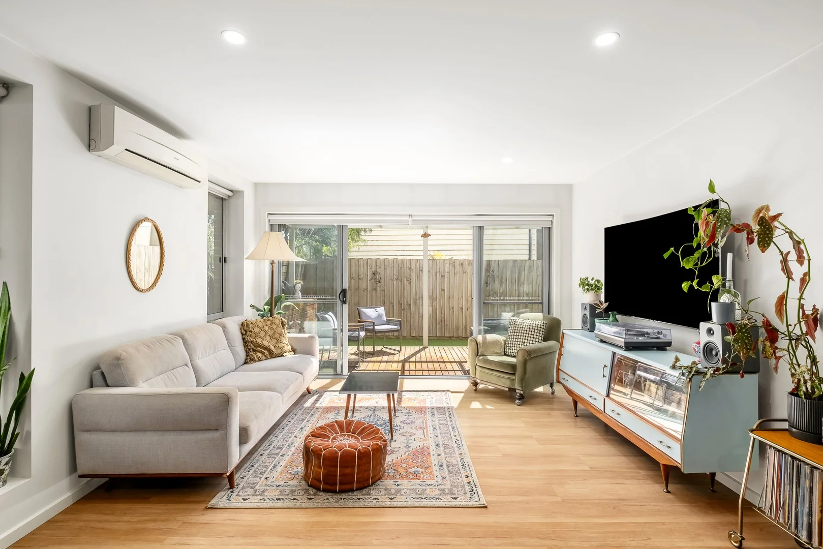 1/155 Gordon Street (1/7)