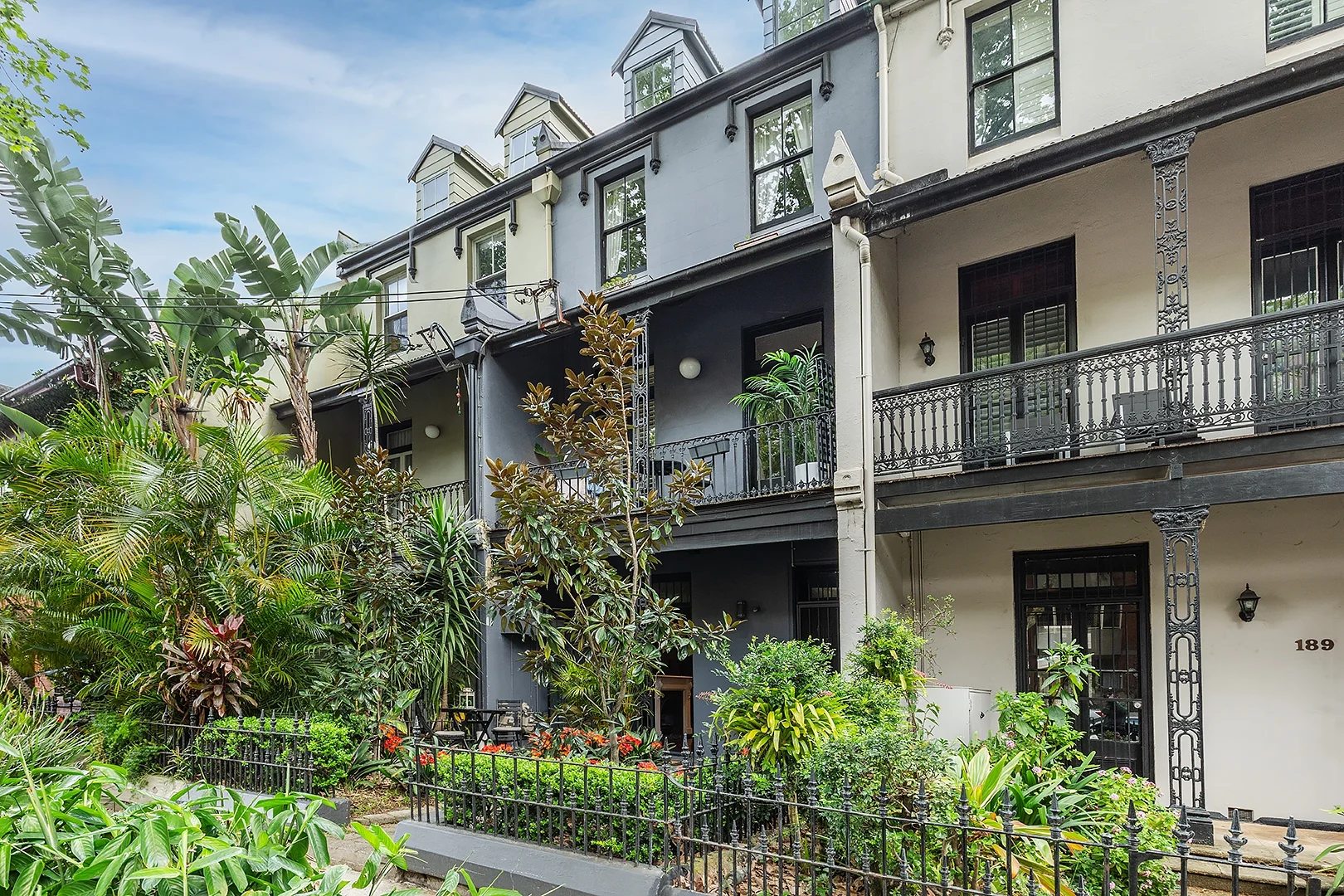 1/191 Albion Street (1/13)