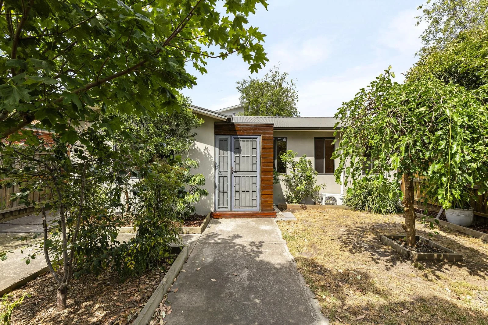 1/20 Lorensen Avenue (1/1)