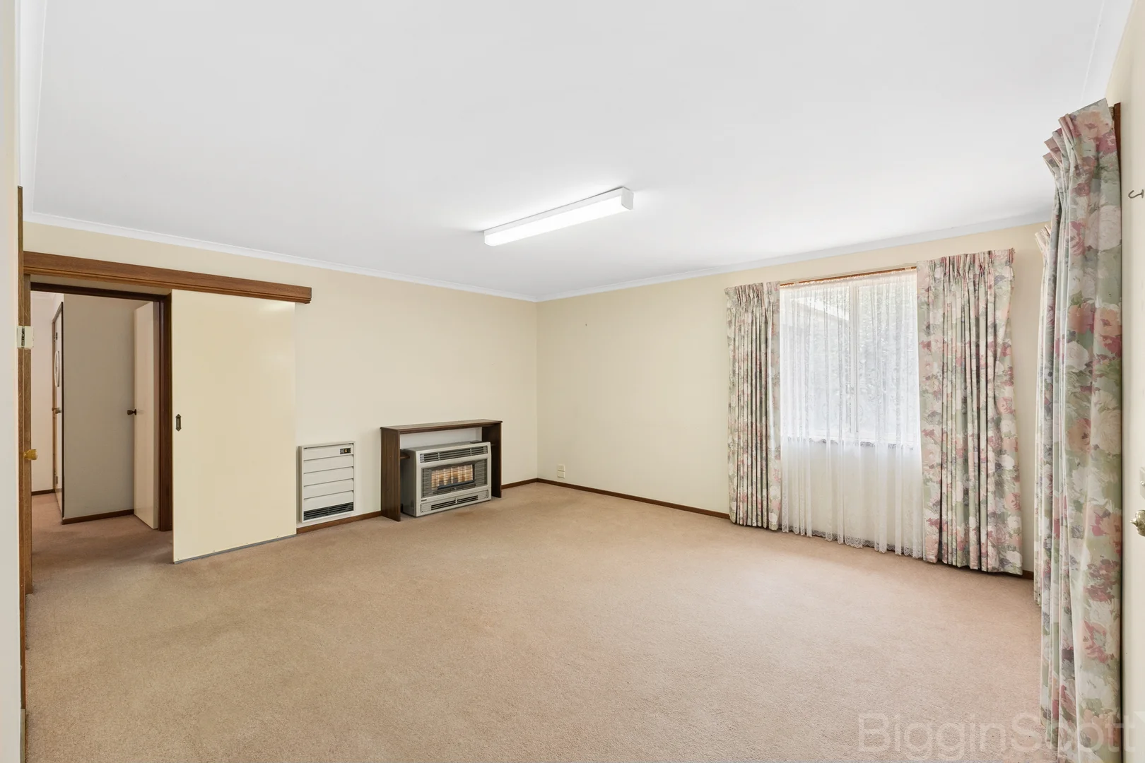 1/208 Main Road - Image 3
