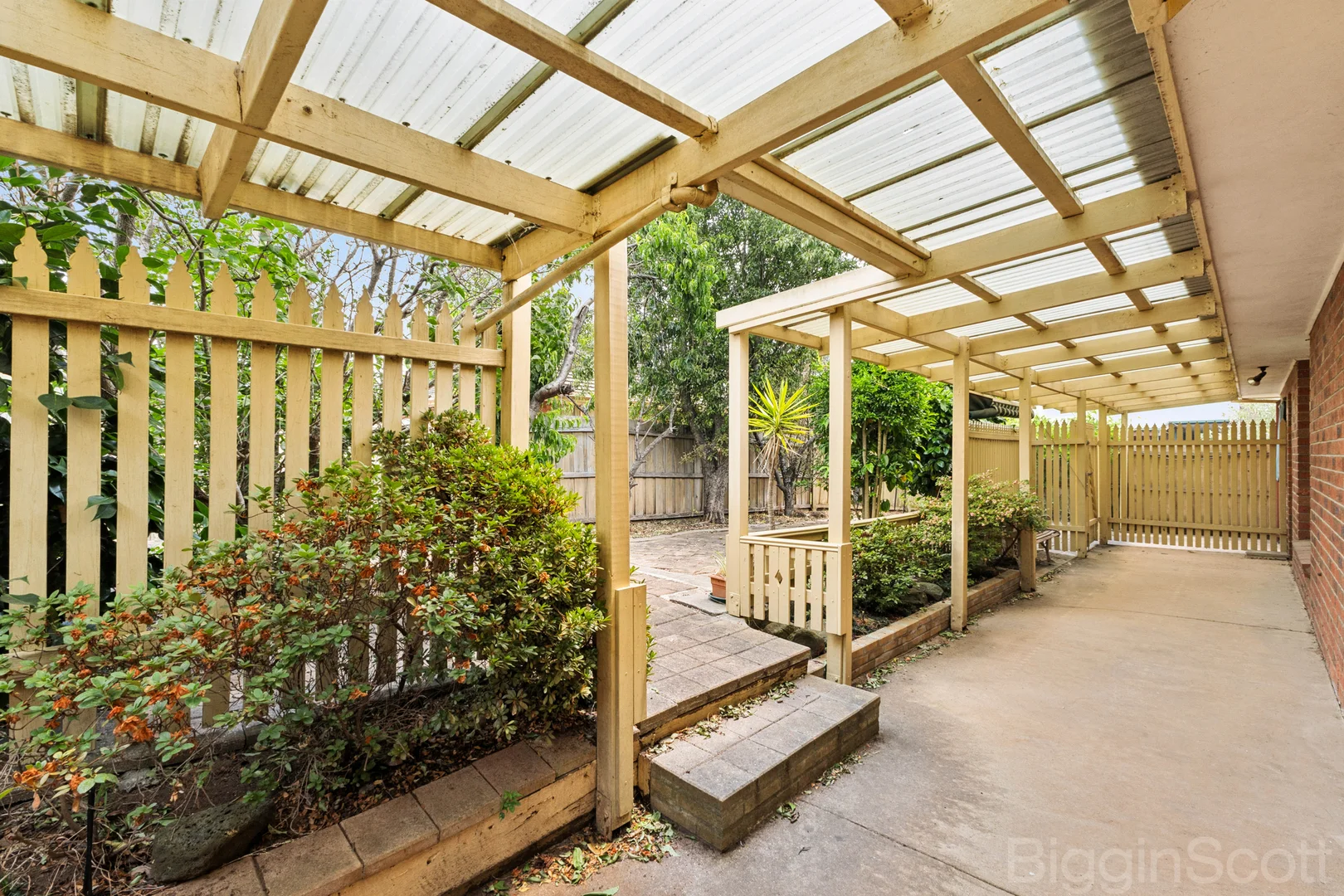 1/208 Main Road - Image 2