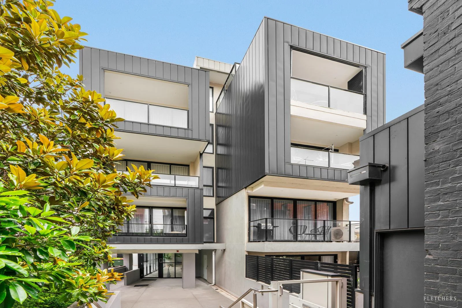 1/24 Cotham Road (1/1)