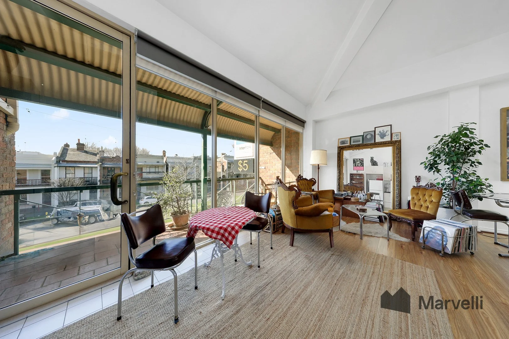 1/249 Drummond Street (1/15)