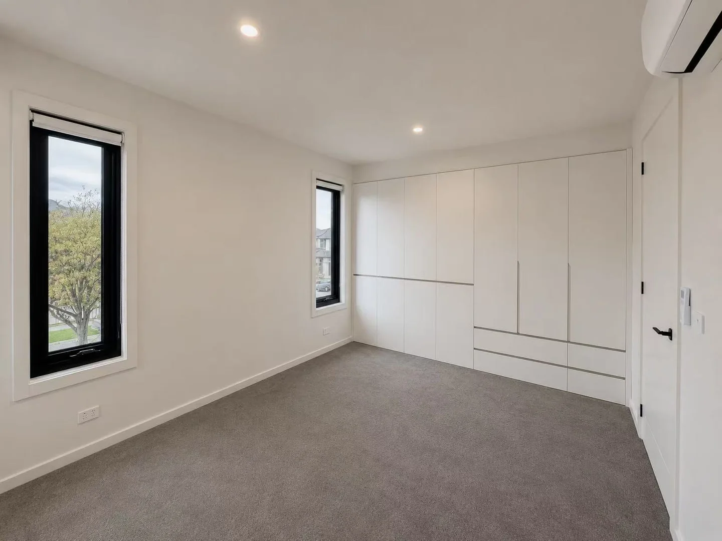 1/27 Alfred Grove - Image 5