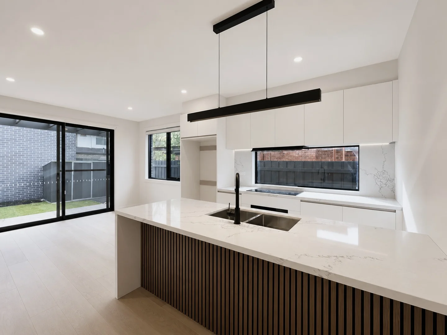 1/27 Alfred Grove - Image 4