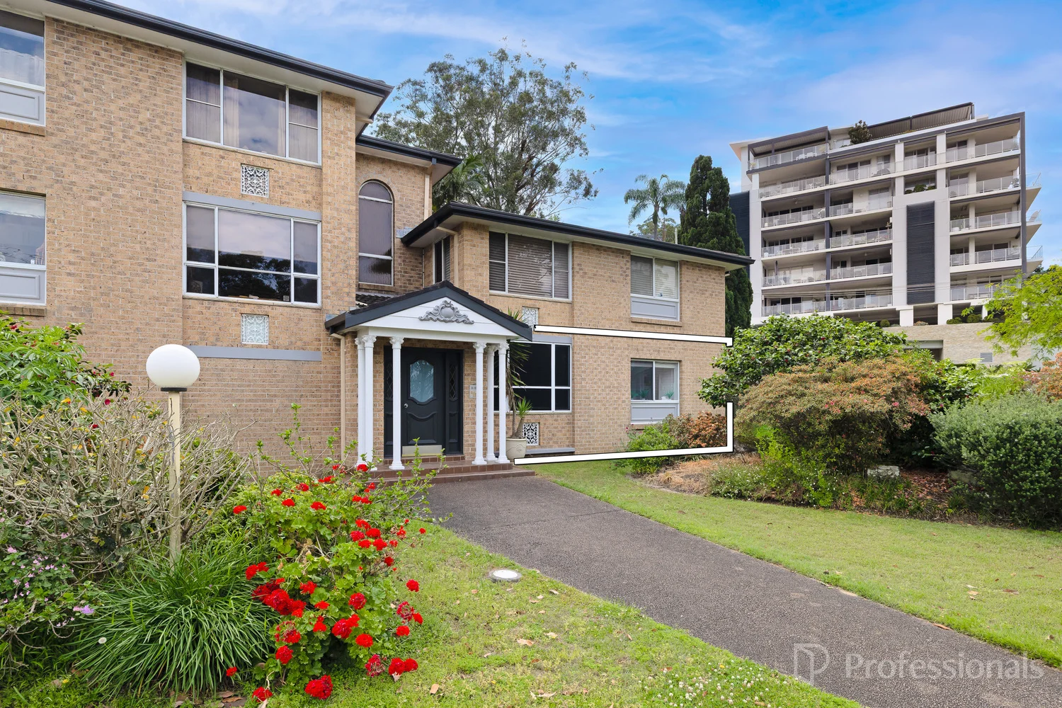 1/3-5 Gertrude Street (1/15)