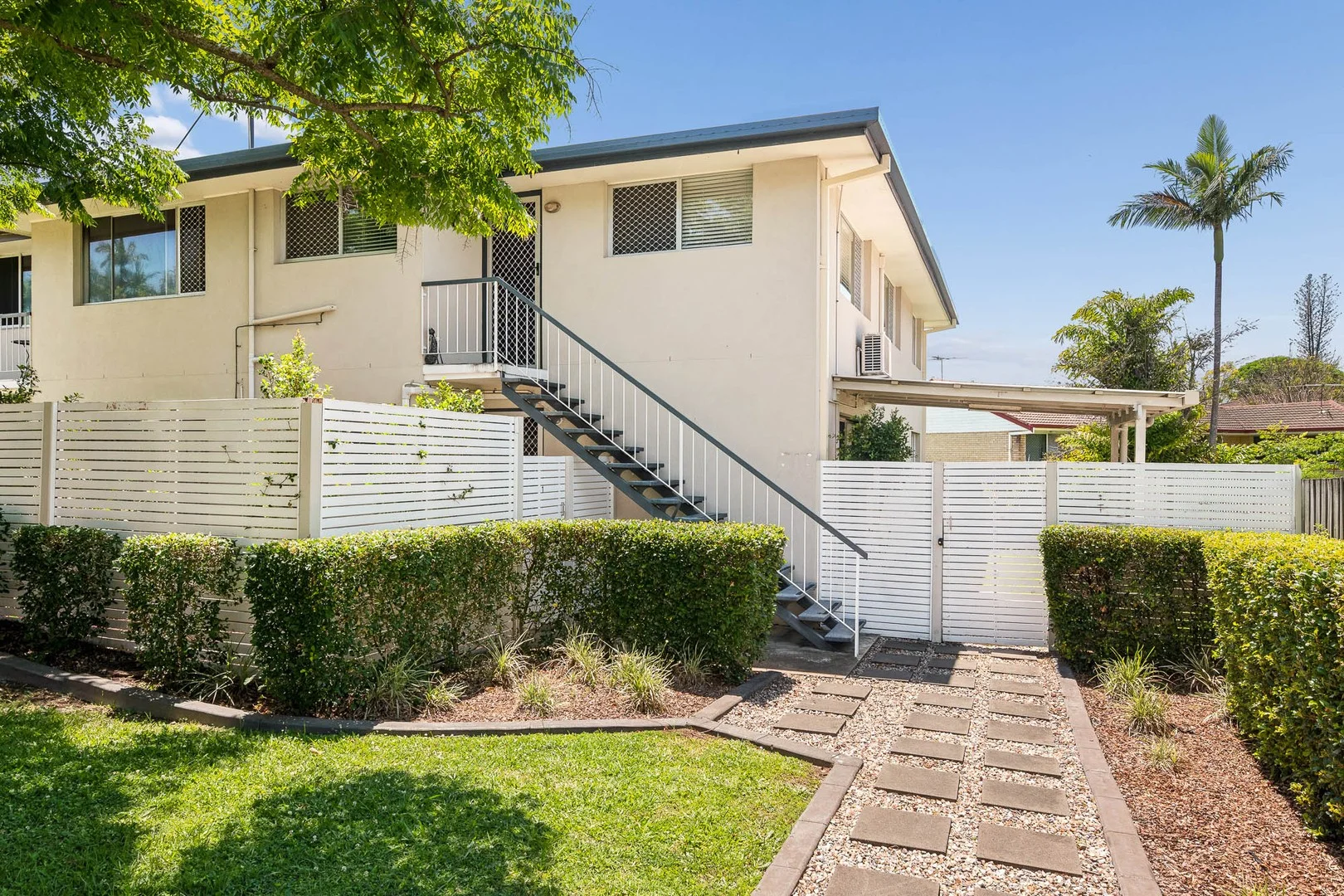 1/3 Honeysuckle Street (1/15)