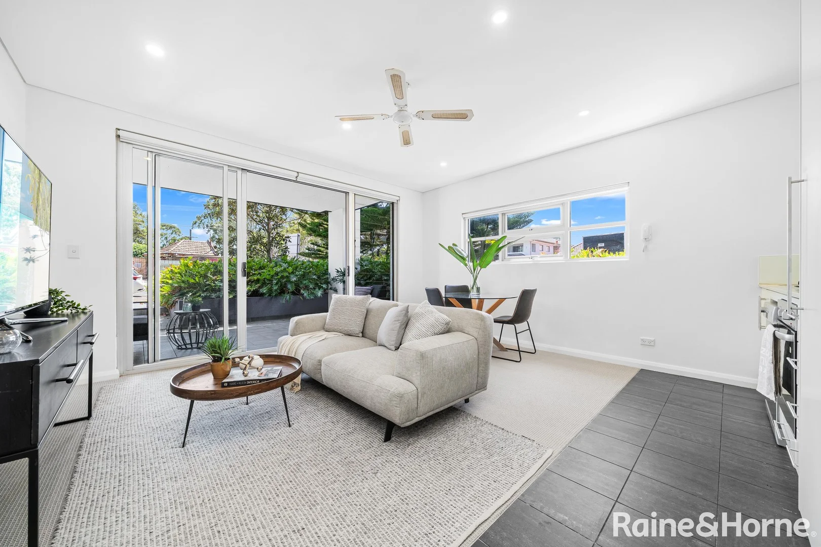 1/34 Avoca Street (1/9)