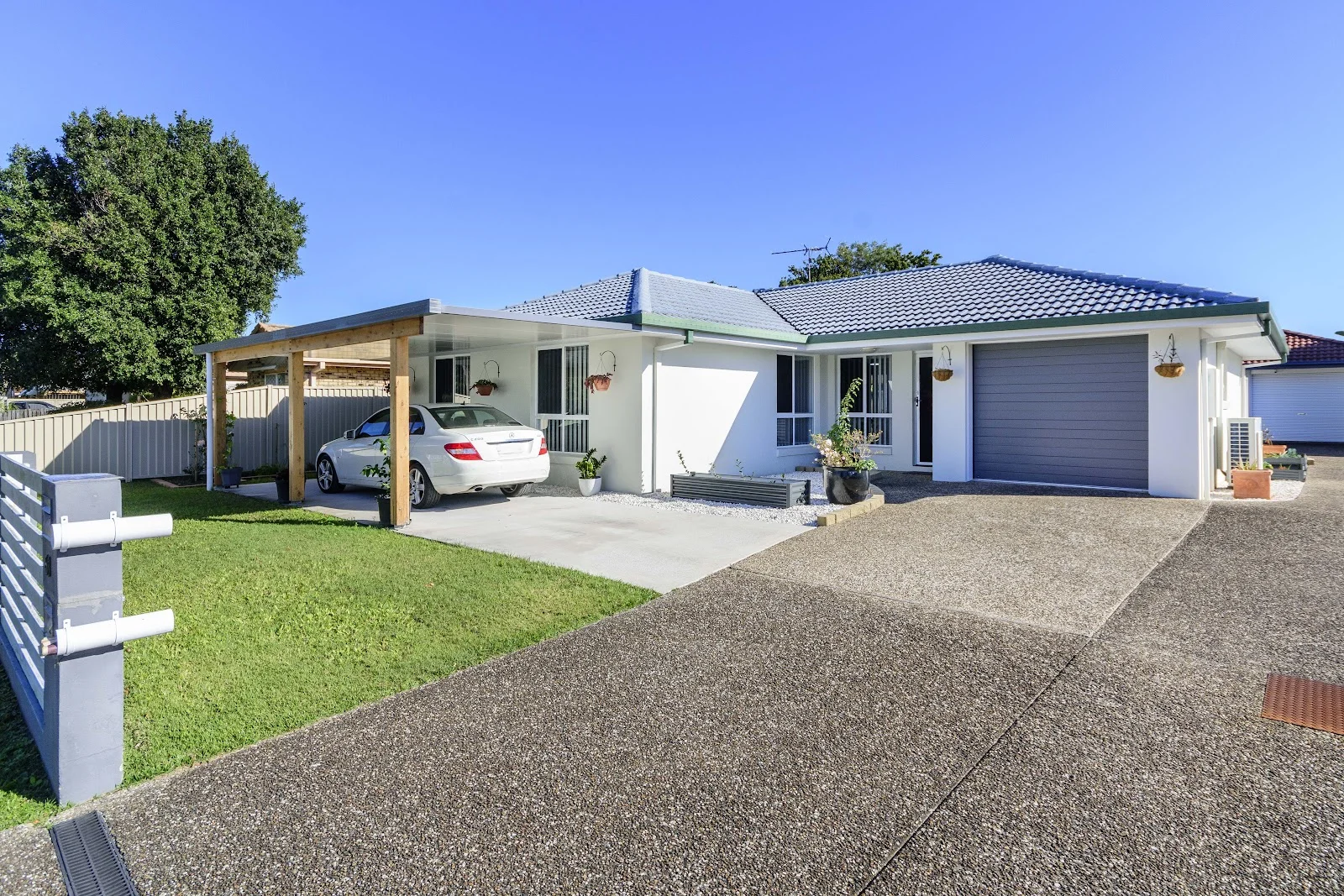 SOLD - $850,000