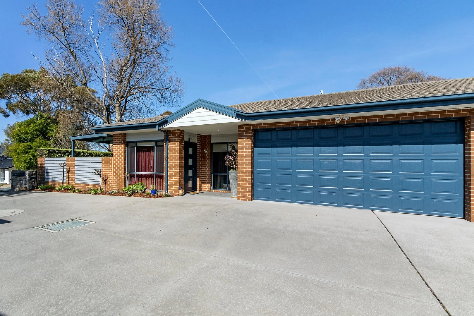 1/9-11 McNamara Street (1/16)