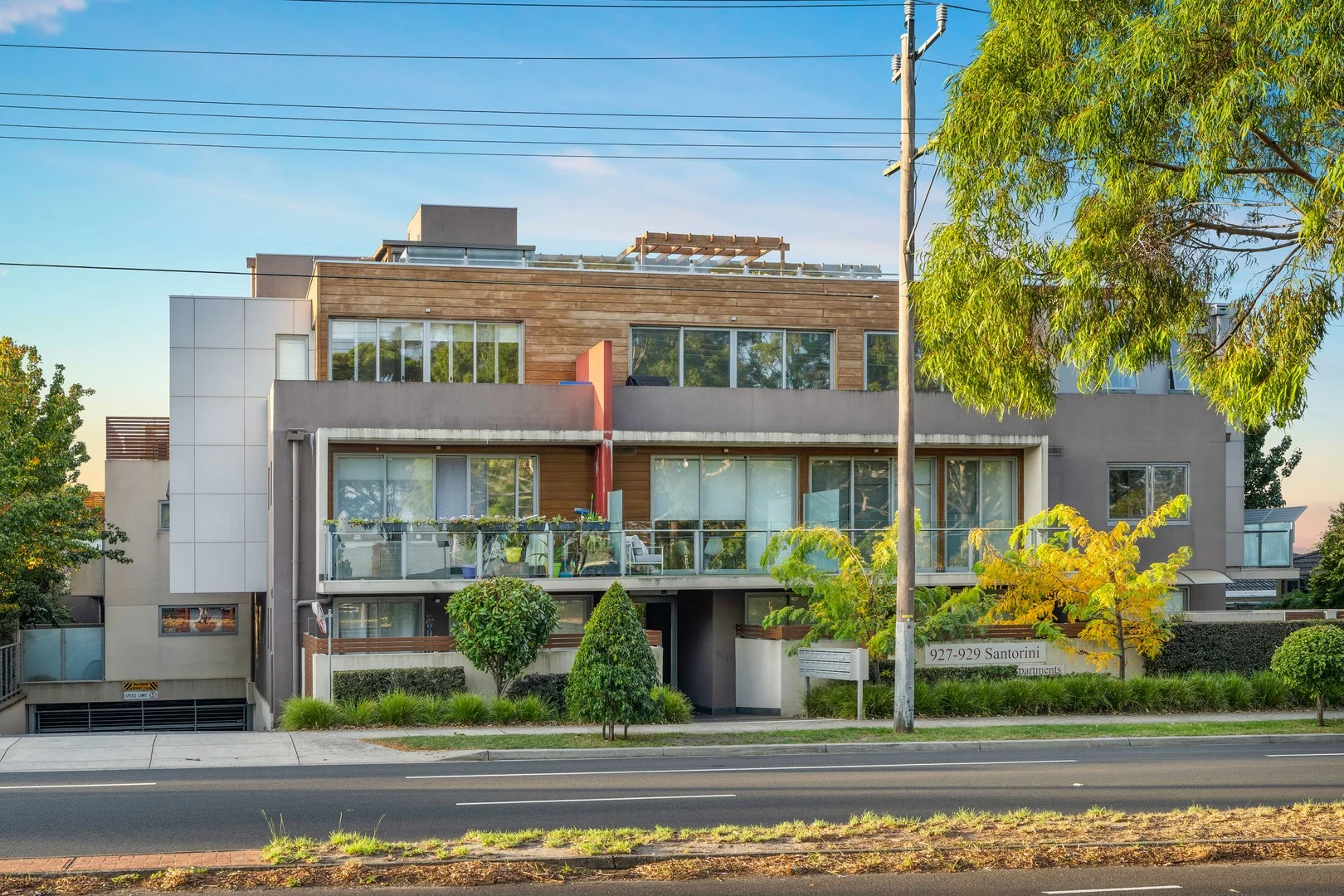 SOLD - $435,000