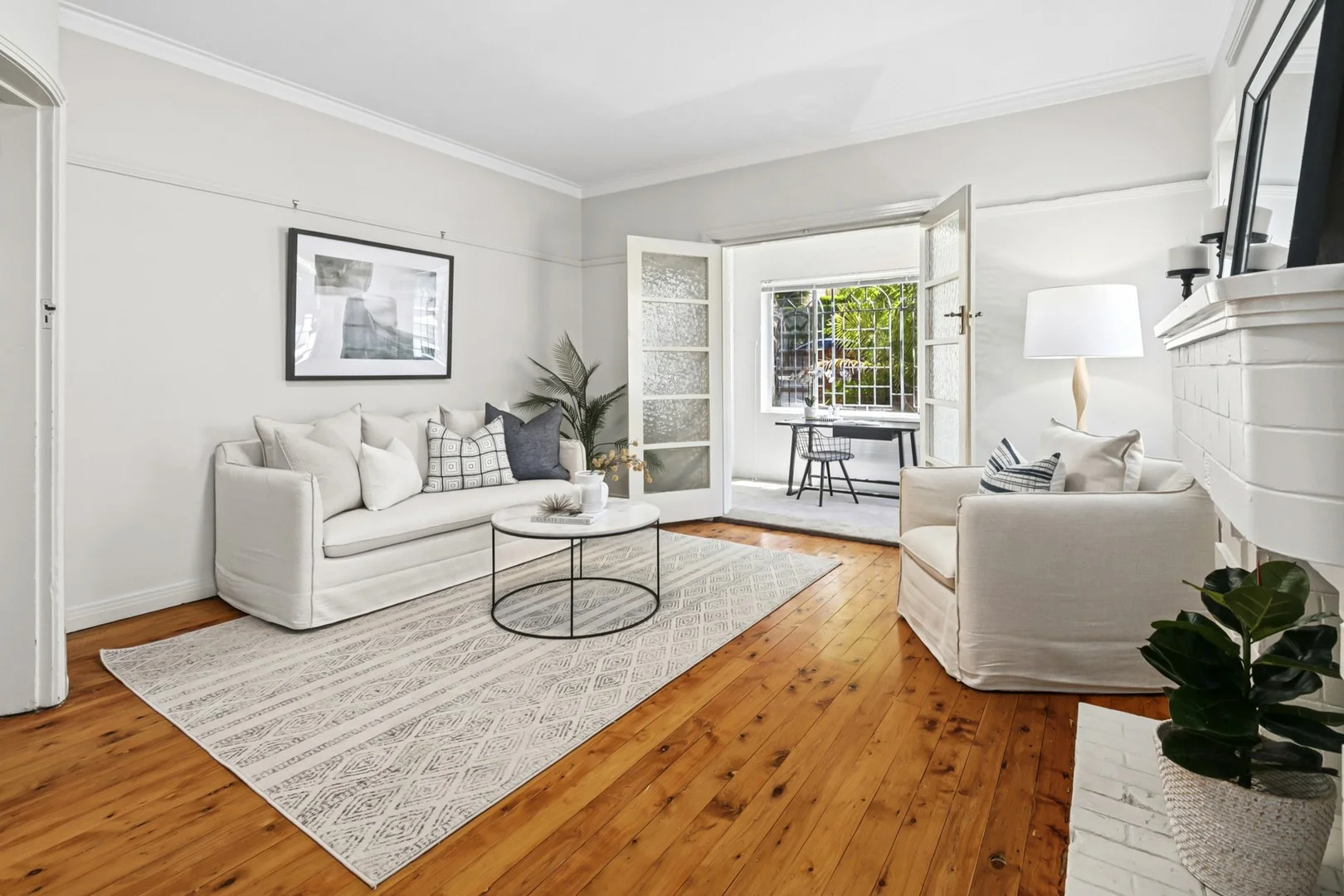 1/99 Kirribilli Avenue (1/13)