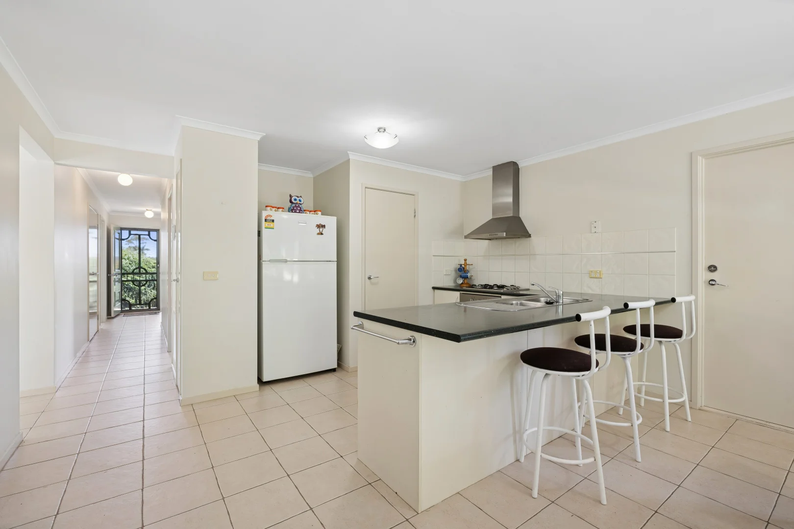 1 Albert Lane - Image 3