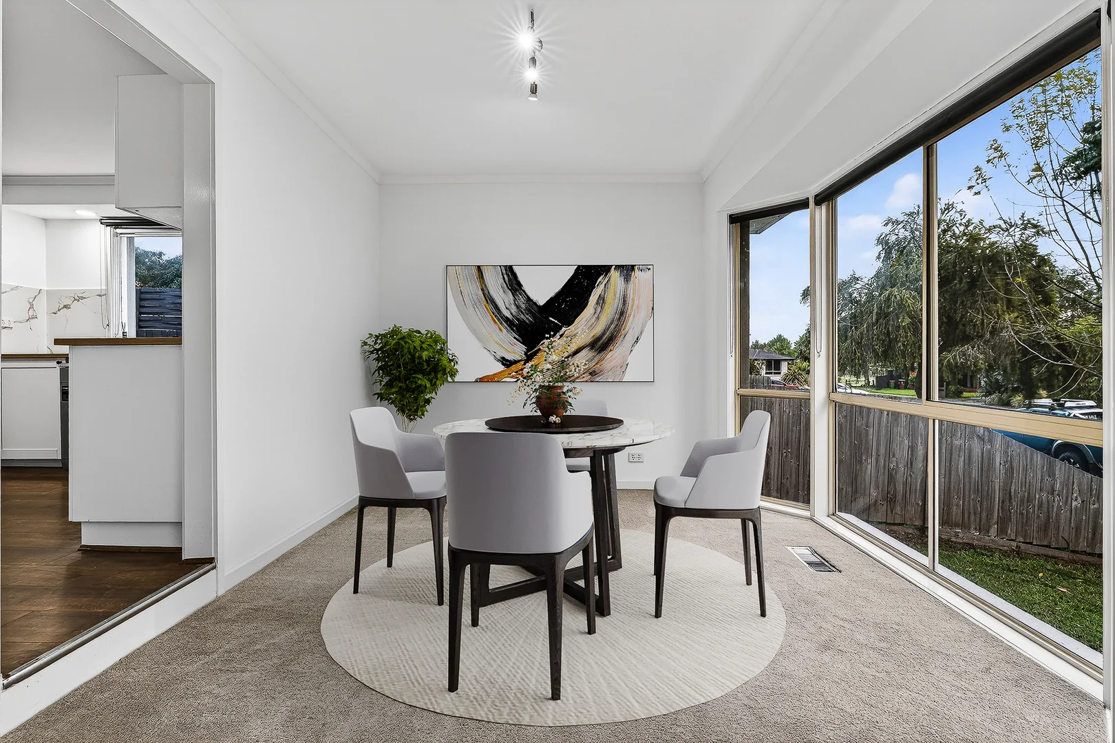 1 Bruce Court - Image 4