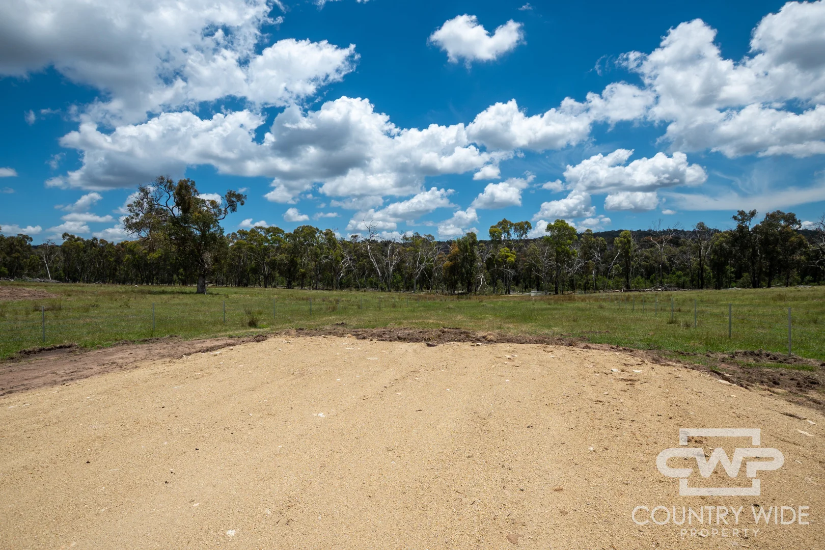 1 Cemetery Rd - Image 4