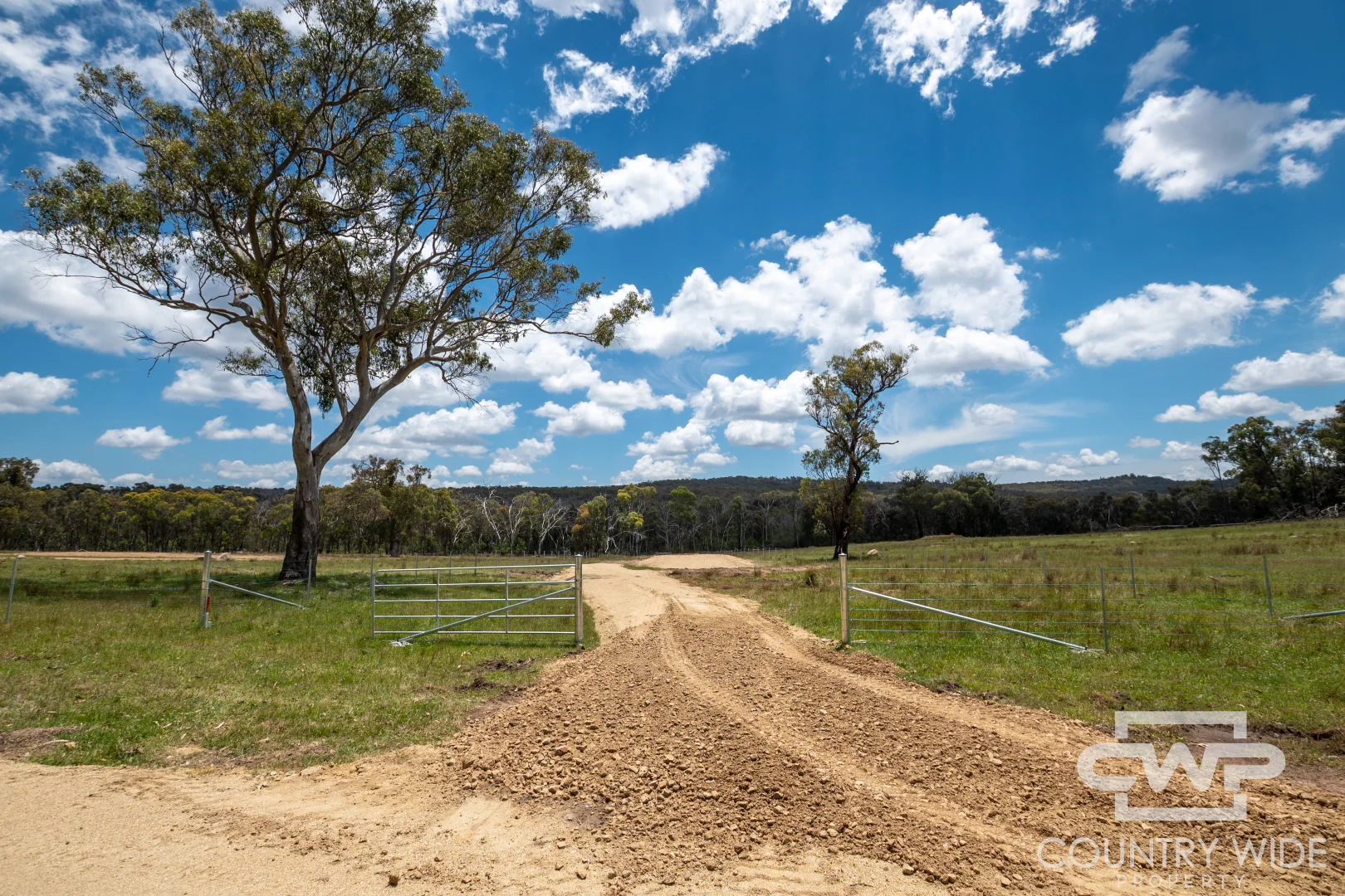 1 Cemetery Rd - Image 2