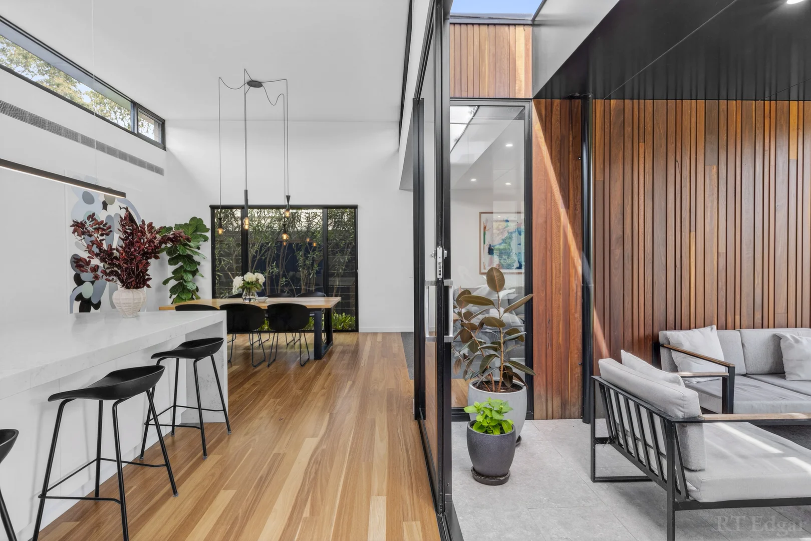 1 Douglas Court - Image 5