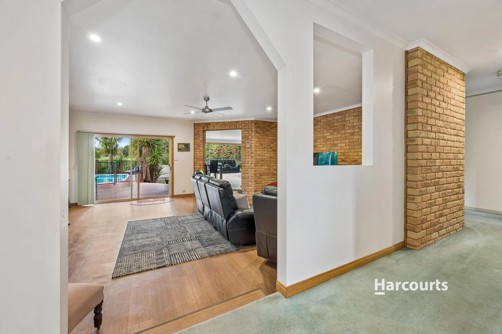 1 Fairway Drive - Image 4