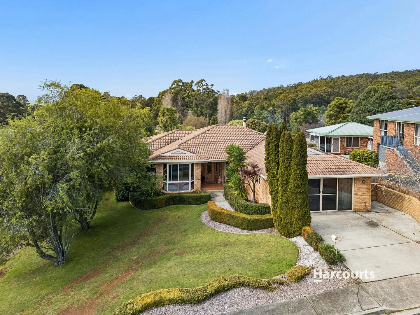 1 Fairway Drive - Image 2
