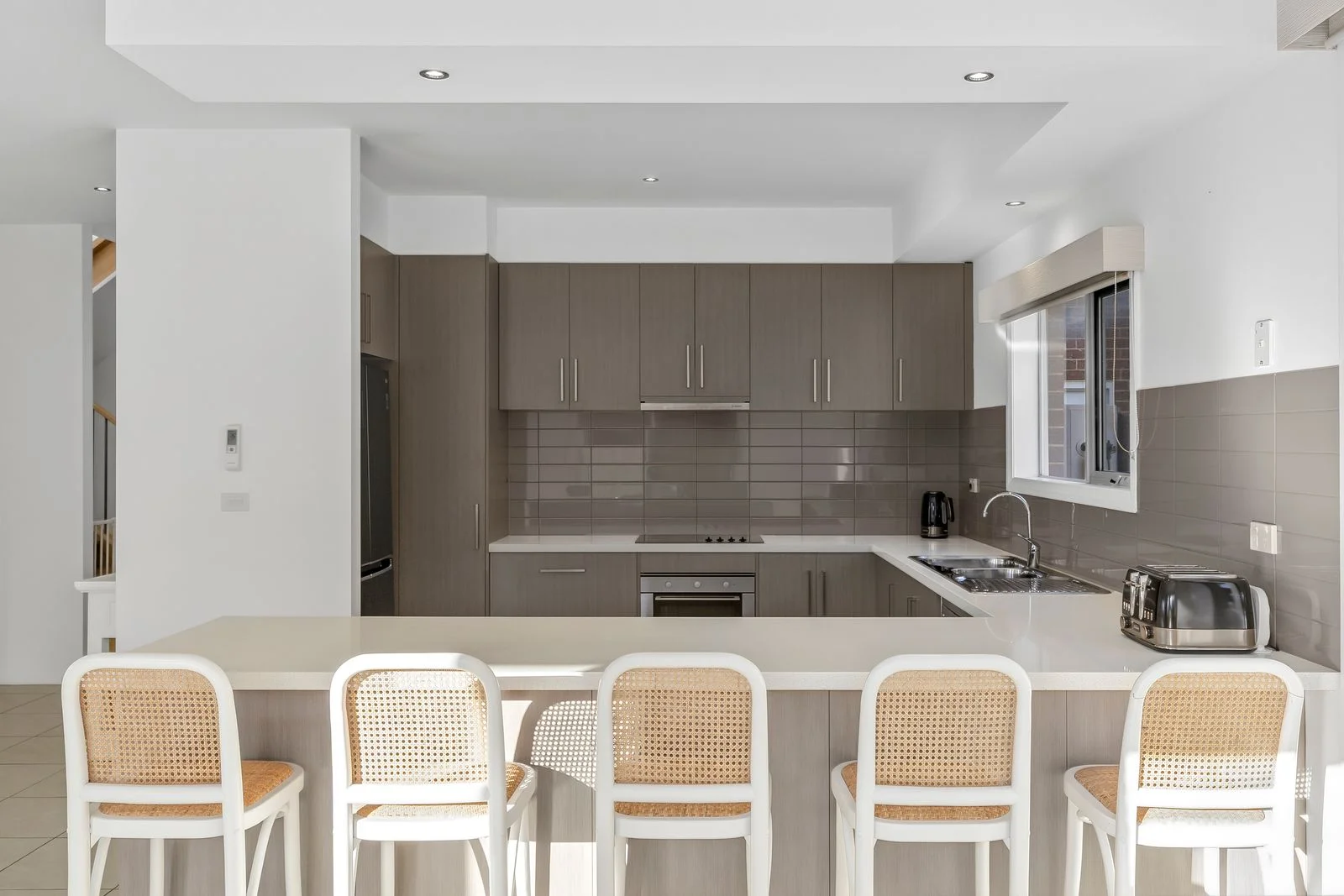 1 Gibson Grove - Image 3