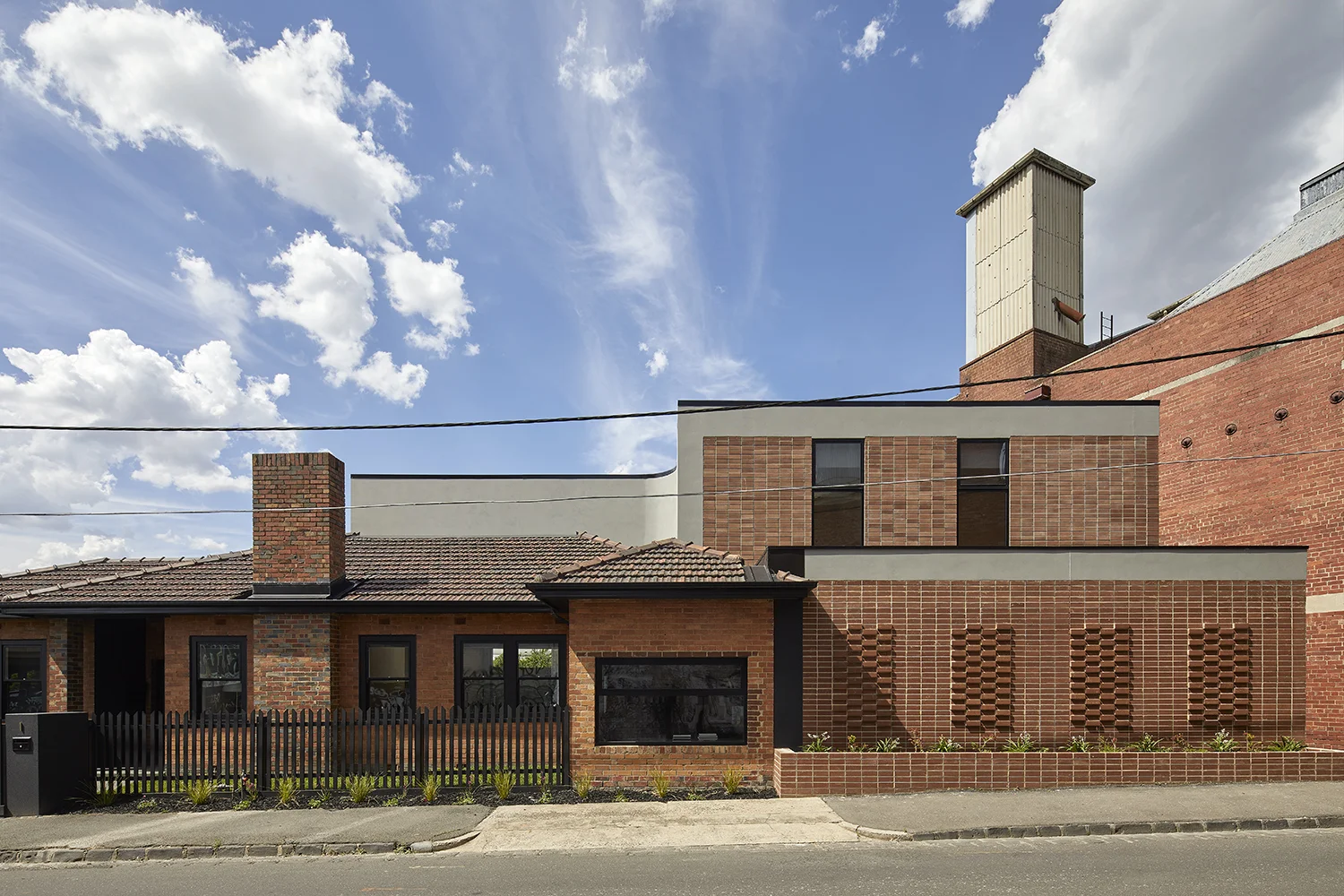 1 Gough Street (1/24)