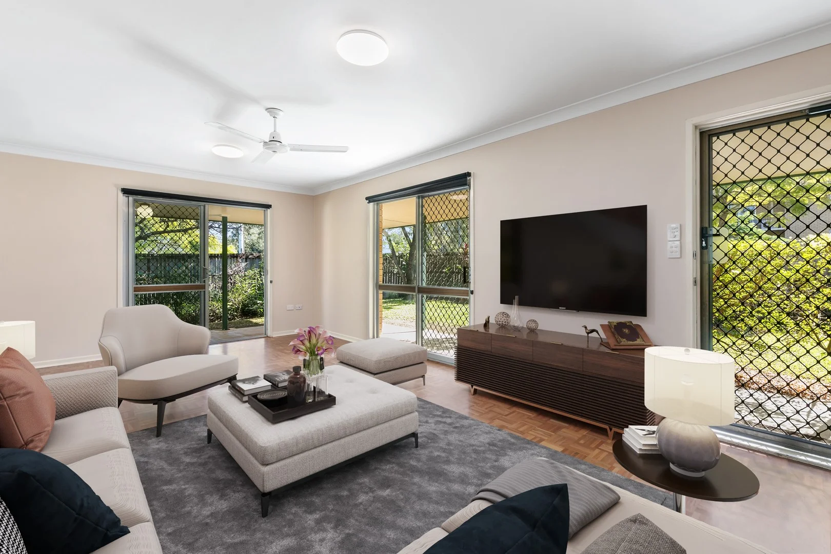 1 Heathrow Street (1/1)
