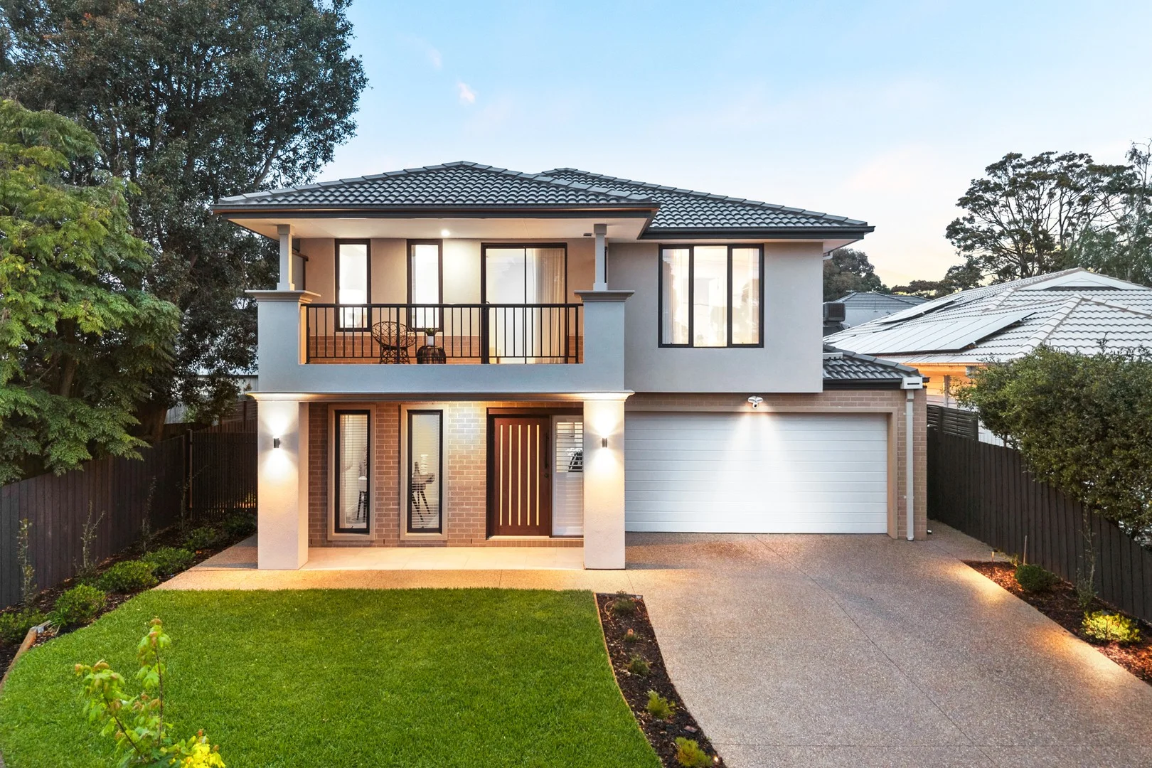 SOLD - $2,430,000