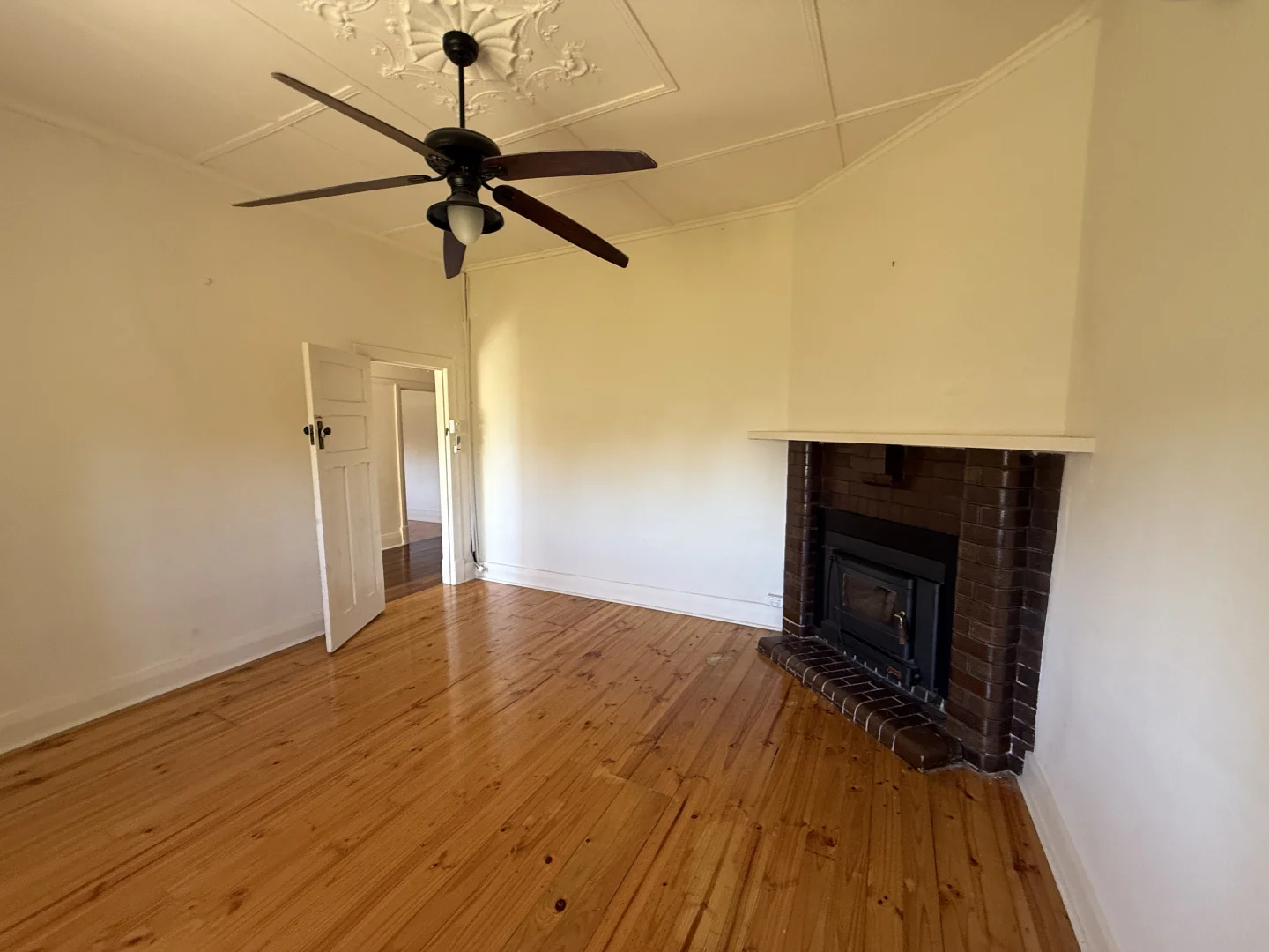 1 Letcher Street - Image 4