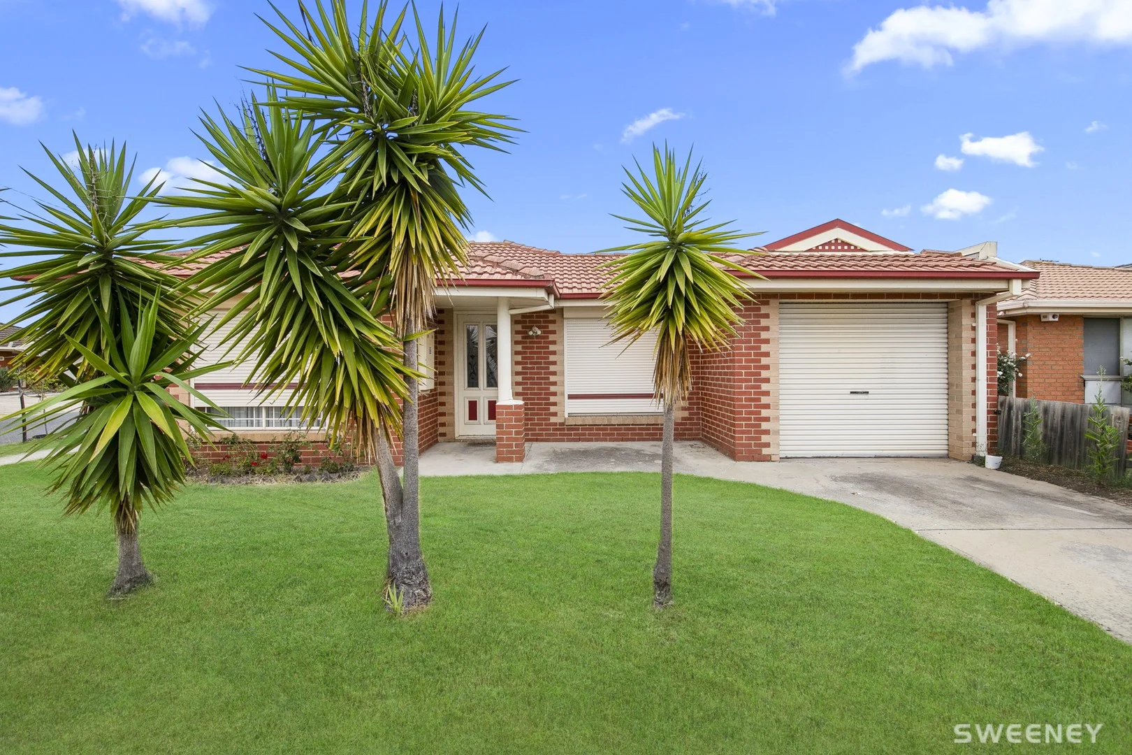 1 Roser Drive (1/1)